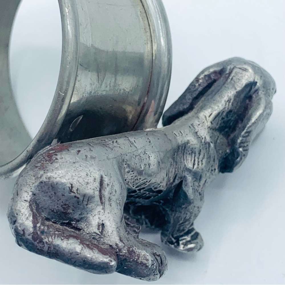 Vintage Pewter Dachshund Figural Napkin Rings Set of 2 Heavy Dog Decor 70's - Picture 8 of 15